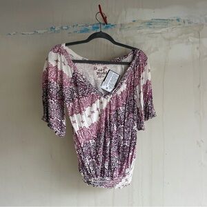 Mudd Women's Blouse in Purple and Cream